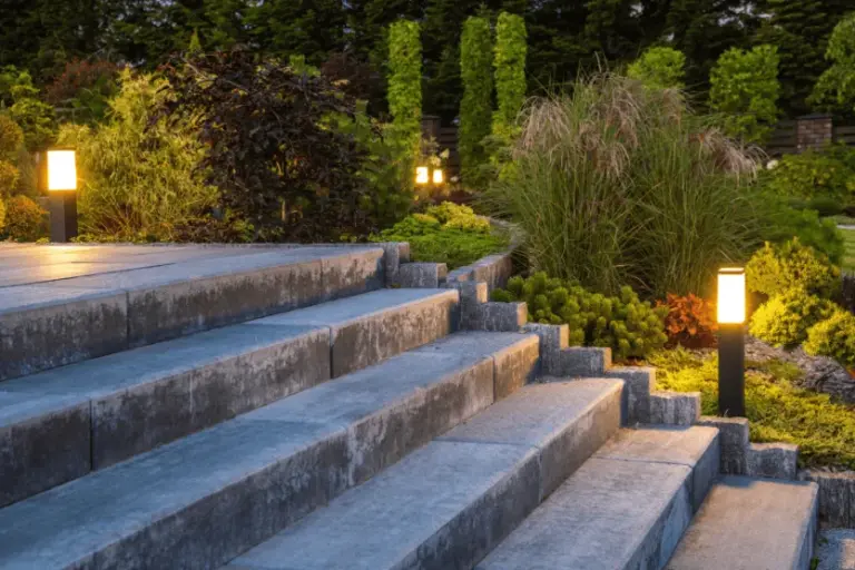 outdoor lighting experts